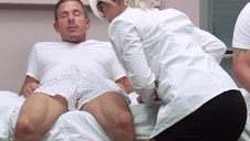 seksowna sekretara obciągnęła szefunciowi