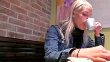 niesamowite laski mają boskie piersi