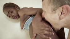 w pupcię egzotycznej kochanki