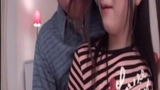 laska pali papierosa podczas minetki