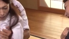 dupcia młodej laski i wibrująca zabawka