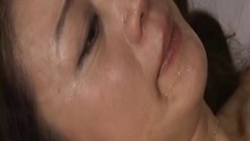 lubi jej cycki ale jeszcze bardziej jej zadek