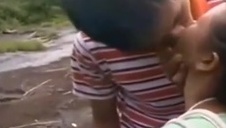 ostre dymanie laseczek w usta