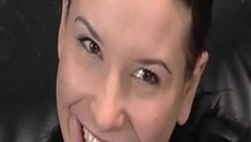 fajna laska daje raz w cipkę a raz w dupkę