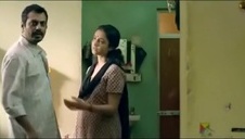 słodka laseczka bez staniczka