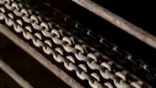 tata ślicznej nastoletniej złodziejki musi patrzeć jak jest posuwana