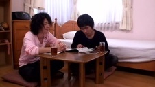 łysy rucha słodkiego blond motylka