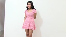 podnieciła się na jego widok