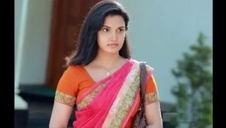 dojrzała i cycata robi sobie dobrze