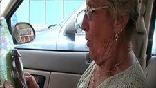 ale w jej cipce musi być wilgotno