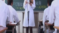 pielęgniarka trzepie jego fiuta