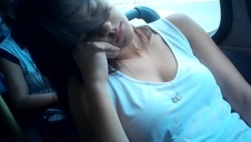 naturalne cyce zapinanej blondyny