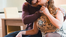 seksowna mama ma wilgotne otworki