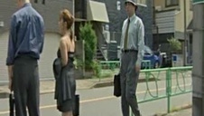 elektryzujące ciało czarnowłosej suczy