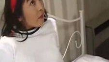 wypinają dupska przed kolesiem na wyrku