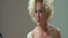 murzyn zajął się nią na ostro od tyłu