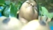 orientalna laseczka z łysym facetem