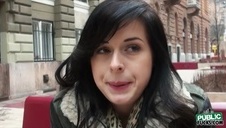 małolata zadowala swe żądze