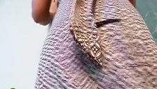 tajka obrabia w pościeli