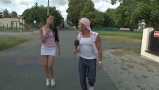 szybki seksik z opaloną koleżanką w sypialni