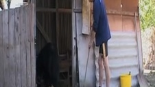 amatorka fajnie rusza swoje chude ciałko