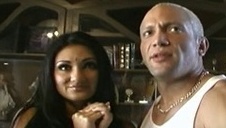 wielka czarna dupa na całkiem sporym kutasie