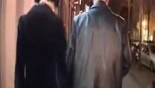 blondi łyka spermę ogrodnika