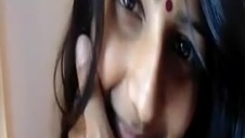 facet patrzy jak chłop posuwa jego żonkę