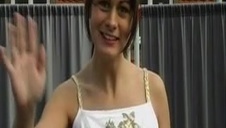 lala w czerwonej bieliźnie jest rżnięta przez hydraulika