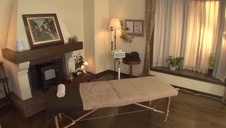 osiemnastolatka jest ruchana na pieska w sypialni