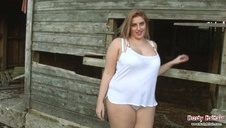 mamuśka leży i pachnie