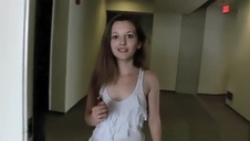 młode ze spermą na twarzy