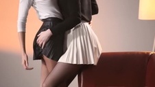 obciąganie penisa z dużym żołędziem