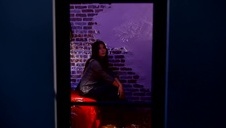 targa mu pałę pod stołem