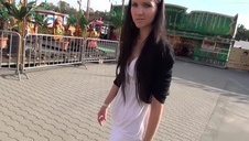 wypieścili cipkę nieogolonej azjatki