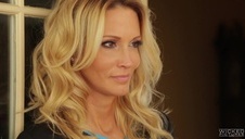 otwarte usta blondyny