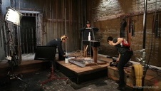 lesbijka liże ogoloną nastoletnią cipkę