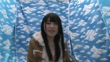 liże młode małe cycuszki