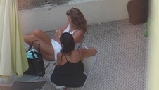 przesłodka hiszpanka ładnie ciągnie długą pałkę