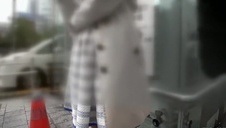 brunetka liże cyce blond laseczki