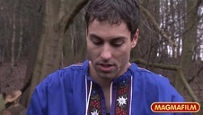 blondyna lubi w dupala