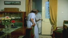 napalona studencka para pieprzy się w toalecie