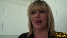 ostre zabawy z ciemnowłosą suczką