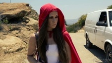 gospodyni domowa robi pożądki