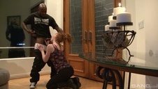 seksik z malutką brunetką