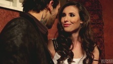 orientalna niunia kocha seks na pieska