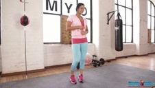 laska ciągnie pałę w ubikacji