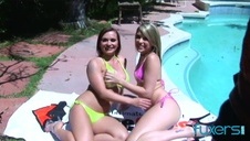 żona obciąga go po same jaja