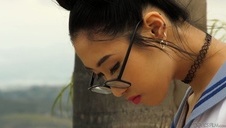 tory lane ciągnie pałkę