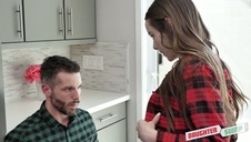 seks z czarnowłosą niunią na narożniku